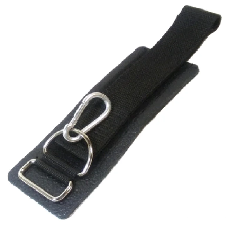 Манжета усиленная GS 09 А кожа, с карабином